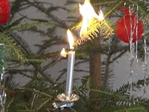 Video: «Verhalten bei Brand eines Christbaumes»
